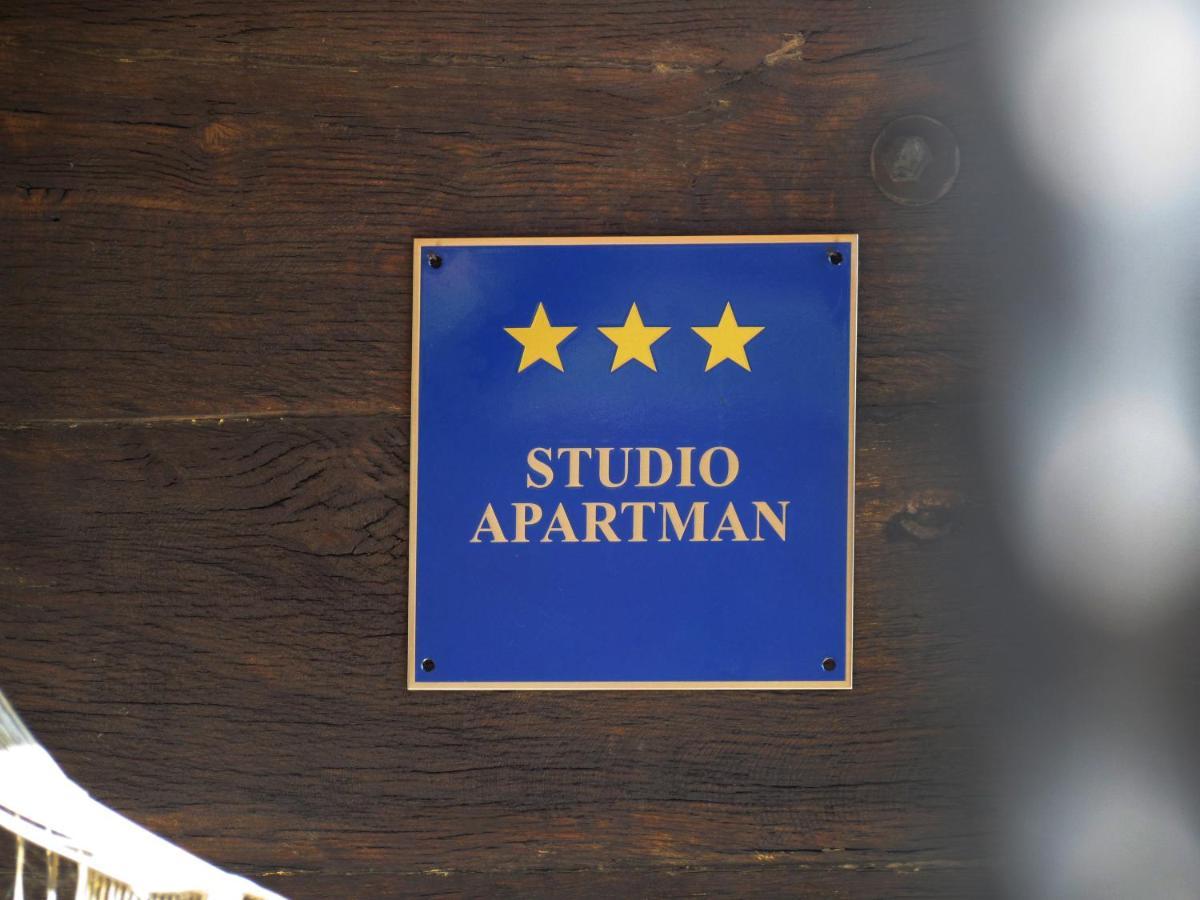 Studio Apartment Romeo Velika Gorica Exterior photo